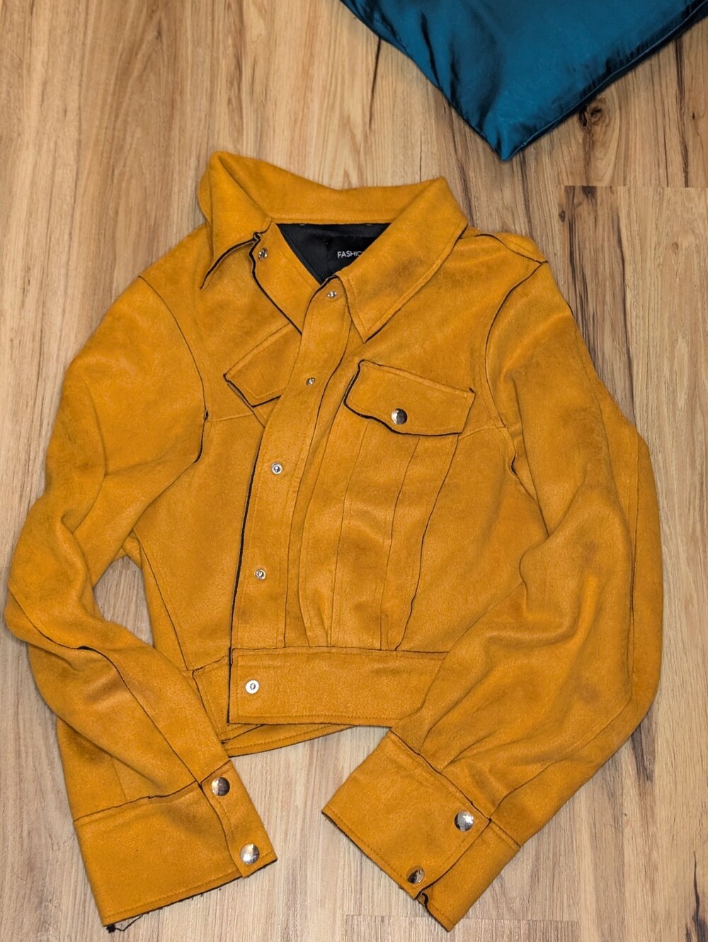 Fashion Nova Faux Suede Cropped Jacket 2X Mustard Gold Snap Front